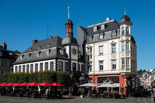 Nachhaltige Vermittlung von Führungskräften