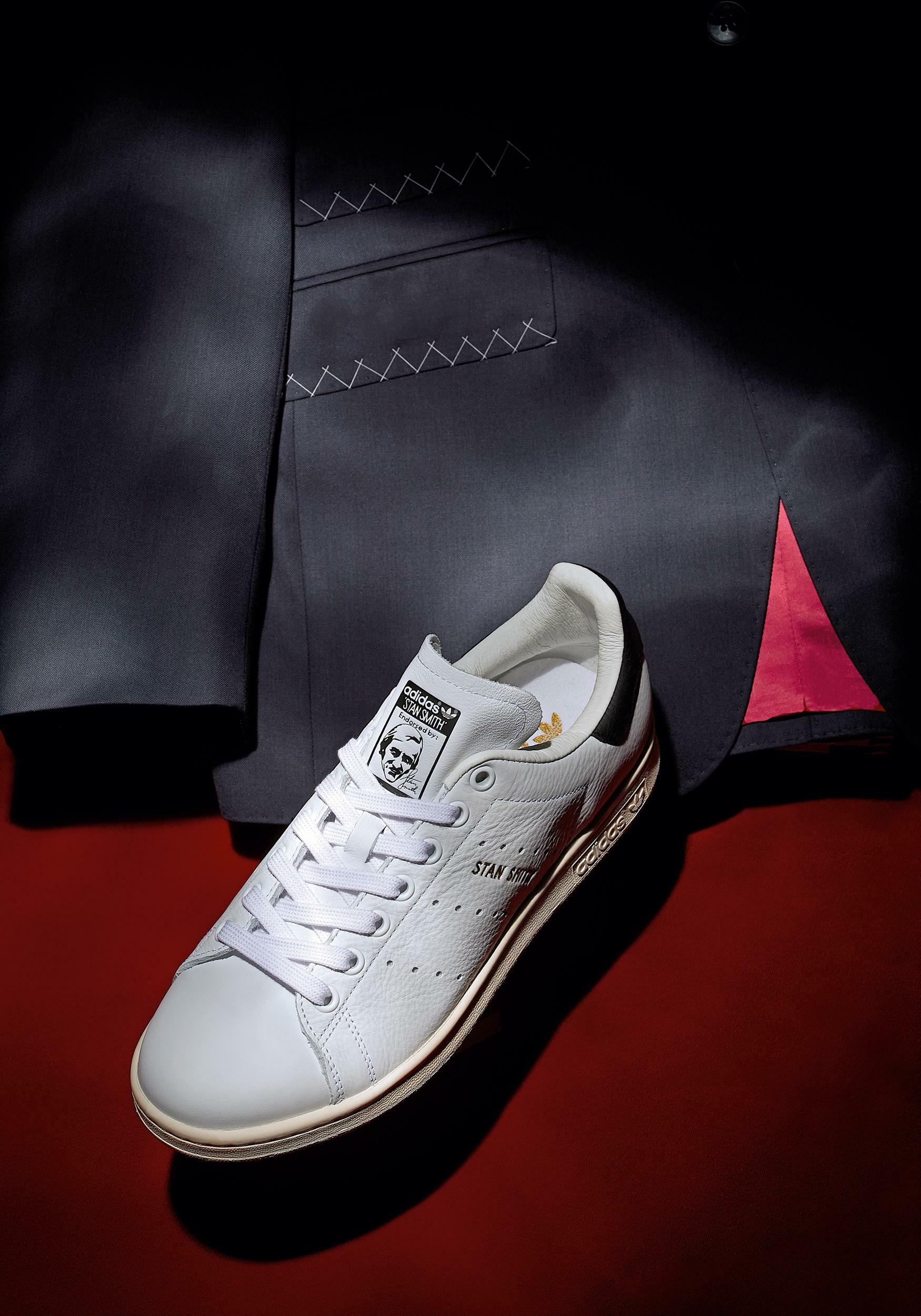 4 fingers stan smith