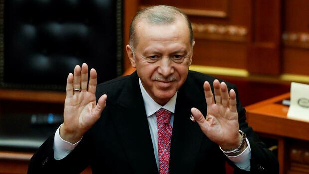 Zum Abwinken: Die Geldpolitik des türkischen Präsidenten Recep Tayyip Erdogan. Quelle: REUTERS