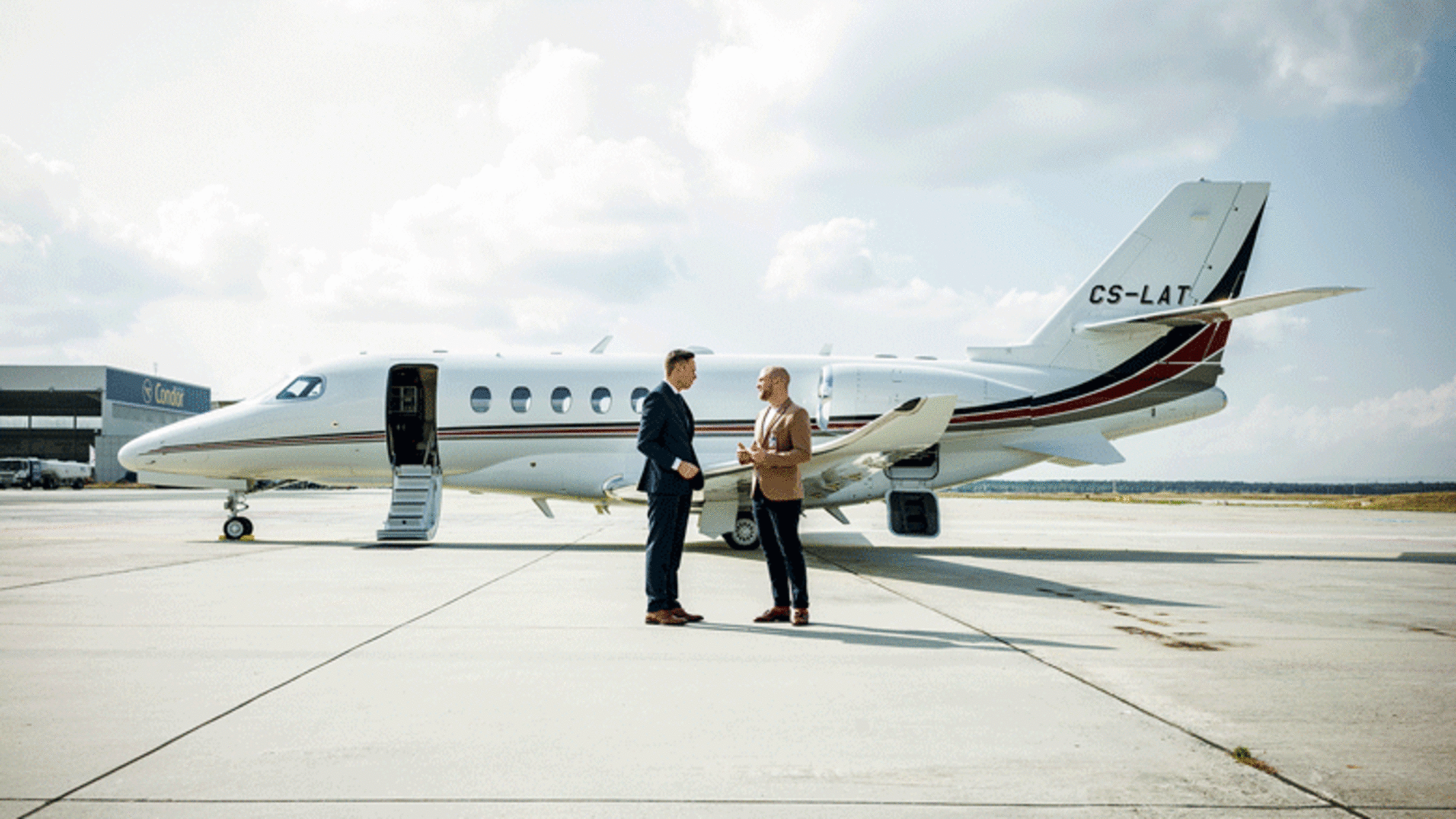 Privatjet Ein Blick in die LuxusKabine
