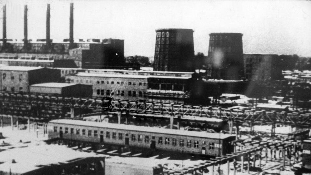 Hitlers Helfer Die NaziVergangenheit deutscher Konzerne