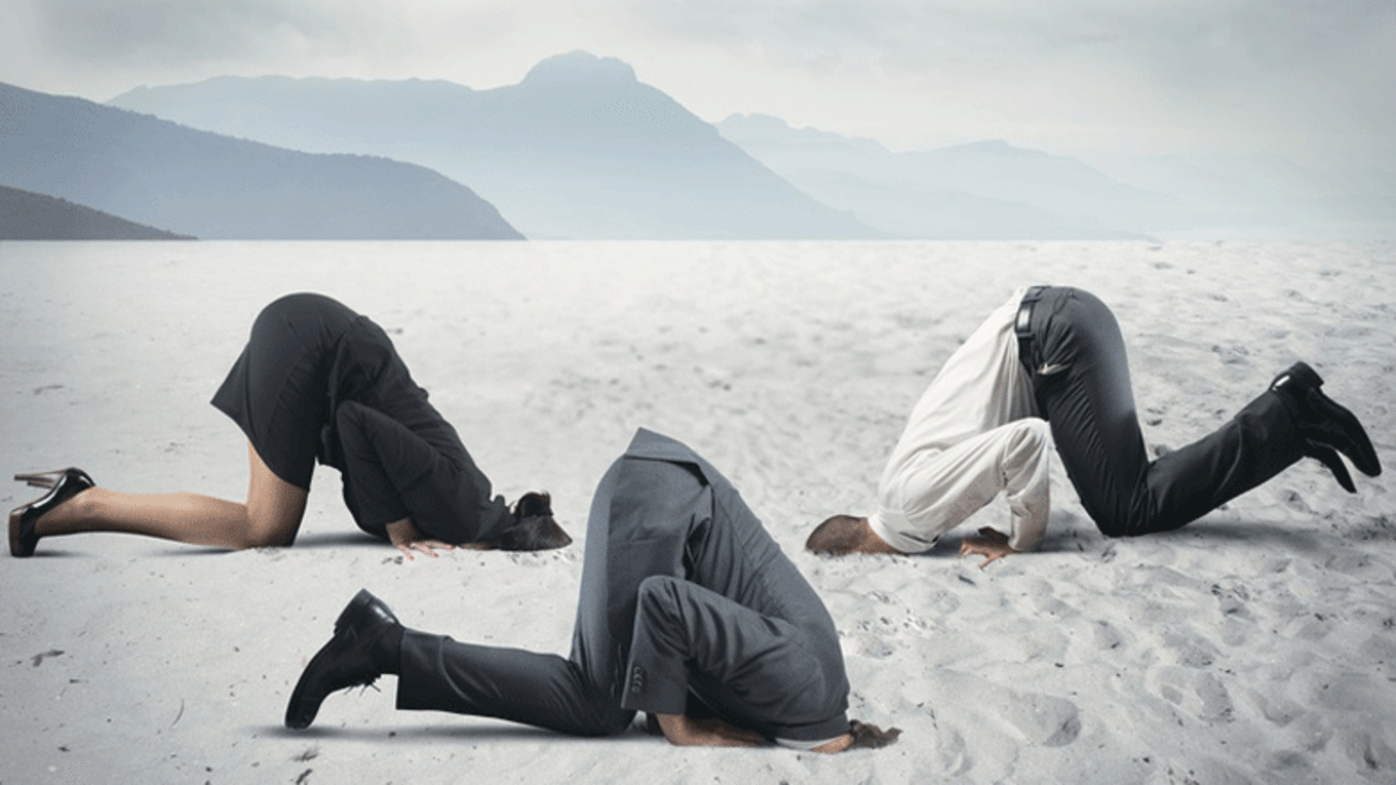 Бегство от конфликта. Уход от проблем это. Бежать от трудностей. Уход от проблем это. Человек убегает от проблем.