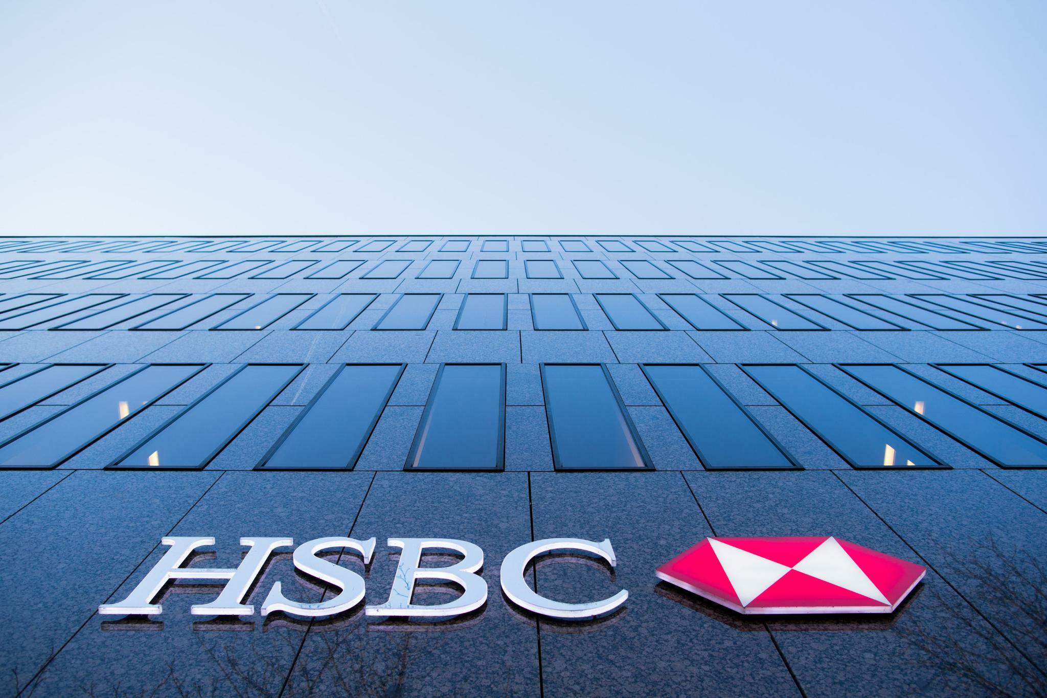 Trend Zum Homeoffice Hsbc Halbiert Buroflache In Deutschland Neuer Bereichsvorstand