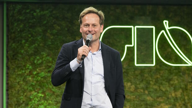 Stefan Lehmann, Deutschlandchef des Versicherers Generali, eröffnet die Preisverleihung. Quelle: Marc Steffen Unger