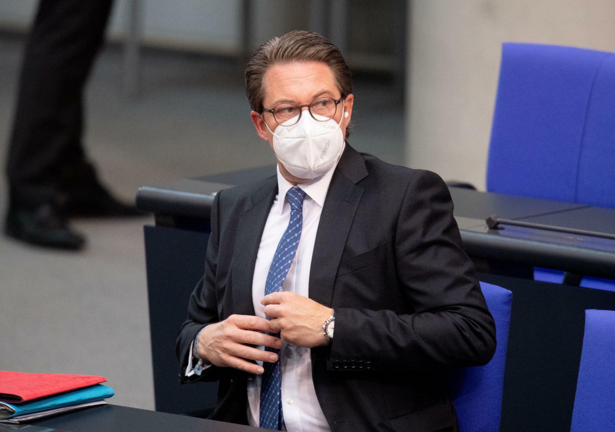 Scheuer 80 Treffen Mit Autoindustrie Nur Eins Mit Umweltverbanden