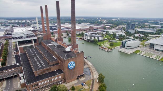 Im Wolsburger VW-Stammwerk kommt es bald zu Schließtagen. Quelle: dpa