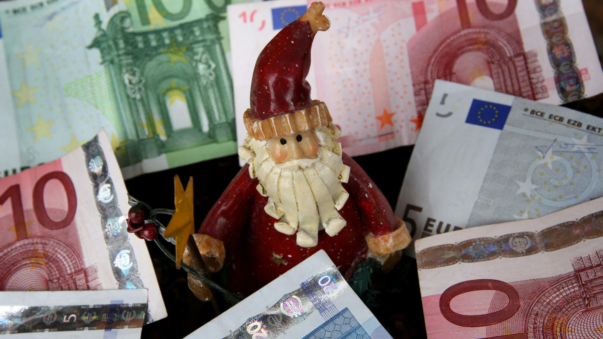 Weihnachtsgeld: Jeder Zweite bekommt Sonderleistungen